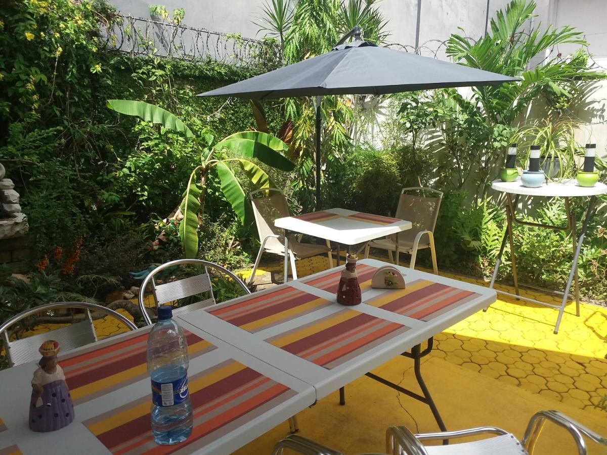 Pleasant Stay Paramaribo Luaran gambar